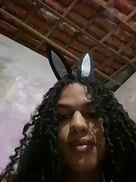 Snapshot of Scarlett_Vyxen25 chatting on 03-26-26, 05:46 Scarlett Vyxen25 online show from 03-26-26, 05:46