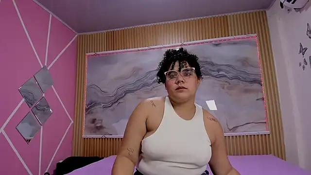 Snapshot of Ruby_gss chatting on 10-16-25, 05:47 Ruby gss online show from 10-16-25, 05:47