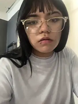 angie rousse  online show from 11-18-25, 12:31