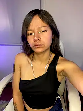 Ninfa pink online show from 11-08-25, 07:34