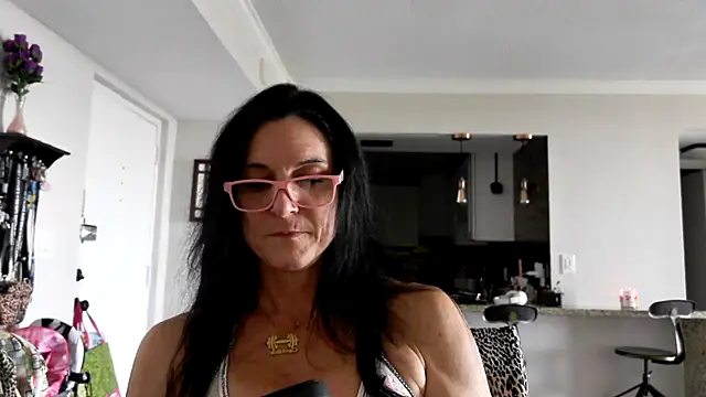 carothepro online show from 10-30-25, 04:08