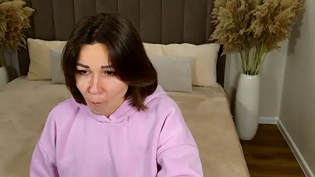 EdenSolis online show from 11-10-25, 10:14