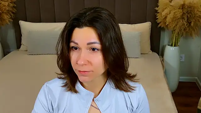 EdenSolis online show from 04-16-26, 07:31