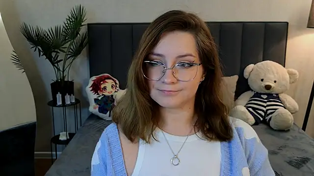 Snapshot of Briarx chatting on 12-03-25, 10:19 Briarx online show from 12-03-25, 10:19