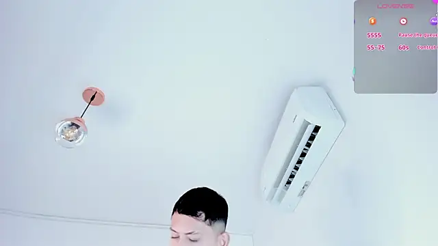 Iam criss09 online show from 11-07-25, 01:00