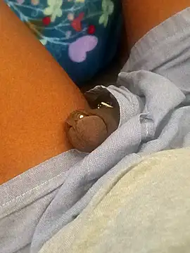 leeya14 online show from 11-02-25, 07:00