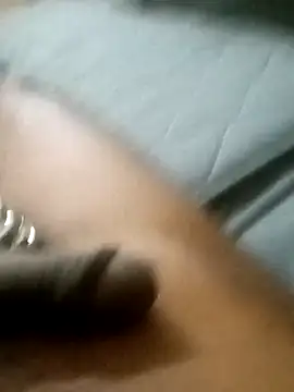 leeya14 online show from 11-29-25, 05:05