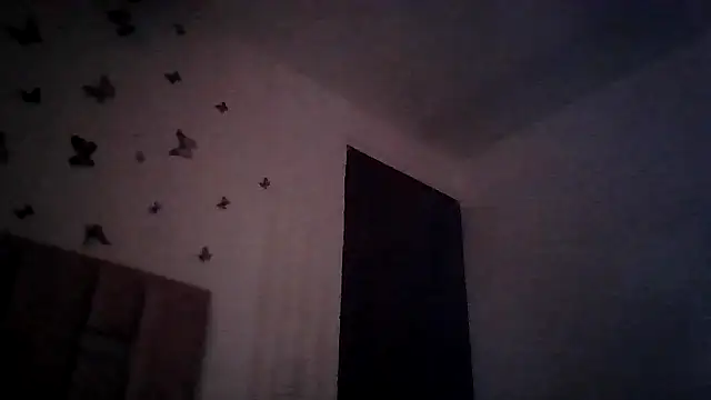 Snapshot of abby_moss_2 chatting on 06-14-26, 12:40 abby moss 2 online show from 06-14-26, 12:40