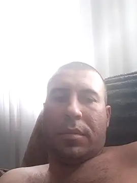 Snapshot of AronMode chatting on 10-20-25, 09:21 AronMode online show from 10-20-25, 09:21