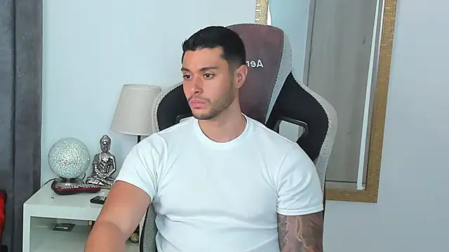 Snapshot of Ken_mailik1 chatting on 03-26-26, 01:11 Ken mailik1 online show from 03-26-26, 01:11