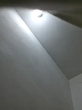 Snapshot of rich_ryx chatting on 12-18-25, 10:10 rich ryx online show from 12-18-25, 10:10