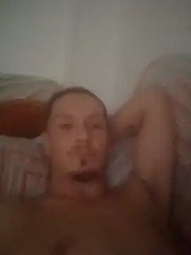 Snapshot of Graimito chatting on 10-11-25, 11:09 Graimito online show from 10-11-25, 11:09