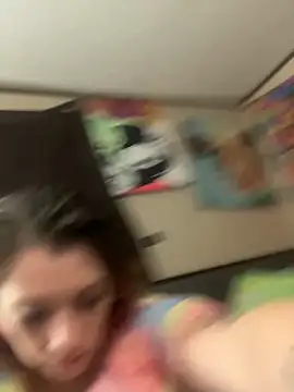 Snapshot of Mustbethemoney1234 chatting on 10-20-25, 04:57 Mustbethemoney1234 online show from 10-20-25, 04:57