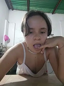 SweetRabbit29 online show from 05-16-26, 06:21