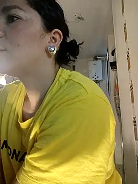 Snapshot of disneey2888 chatting on 11-24-25, 12:16 disneey2888 online show from 11-24-25, 12:16