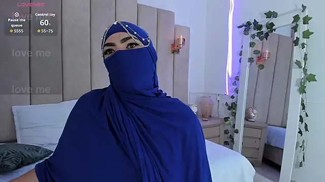  naylaa  online show from 02-07-26, 03:32