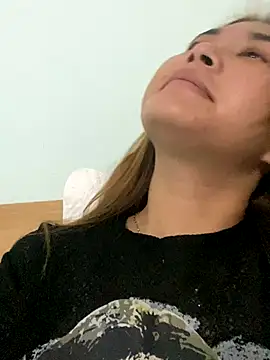 Yan 50299 online show from 10-13-25, 07:19