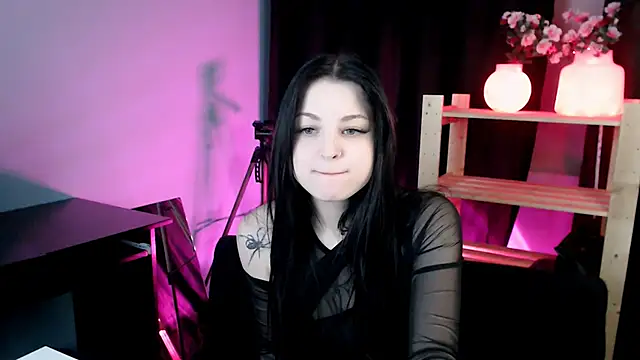 nikadinny online show from 11-25-25, 12:32