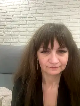 Snapshot of Butterfly8385 chatting on 10-22-25, 06:51 Butterfly8385 online show from 10-22-25, 06:51