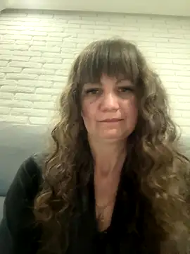 Snapshot of Butterfly8385 chatting on 11-03-25, 08:21 Butterfly8385 online show from 11-03-25, 08:21