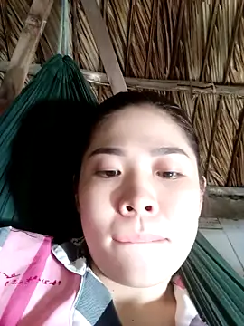 Snapshot of Cherry_pusy99 chatting on 10-17-25, 12:47 Cherry pusy99 online show from 10-17-25, 12:47