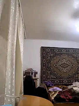 Snapshot of OpheliaMills chatting on 10-18-25, 05:25 OpheliaMills online show from 10-18-25, 05:25