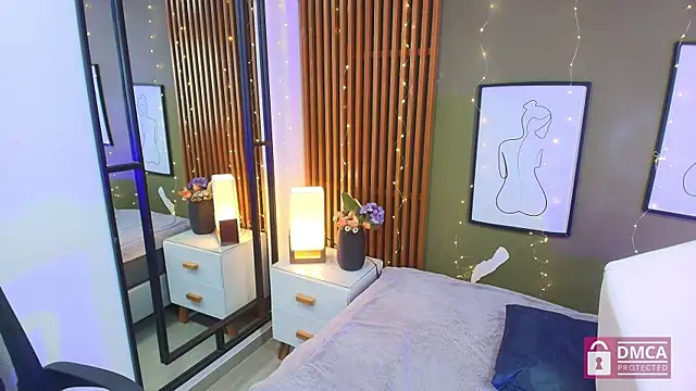 nahomy keller online show from 10-19-25, 03:40