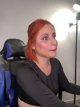 Snapshot of Adeline_1 chatting on 10-26-25, 08:59 Adeline 1 online show from 10-26-25, 08:59