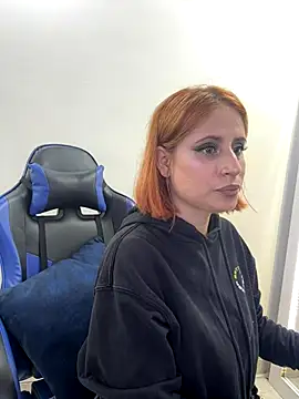 Snapshot of Adeline_1 chatting on 11-20-25, 02:56 Adeline 1 online show from 11-20-25, 02:56