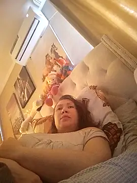 Snapshot of Ambika_beauty chatting on 03-03-26, 01:39 Ambika beauty online show from 03-03-26, 01:39