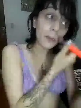issa bunny online show from 10-13-25, 02:33