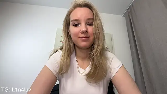 AIicaparkerc online show from 02-27-26, 07:14