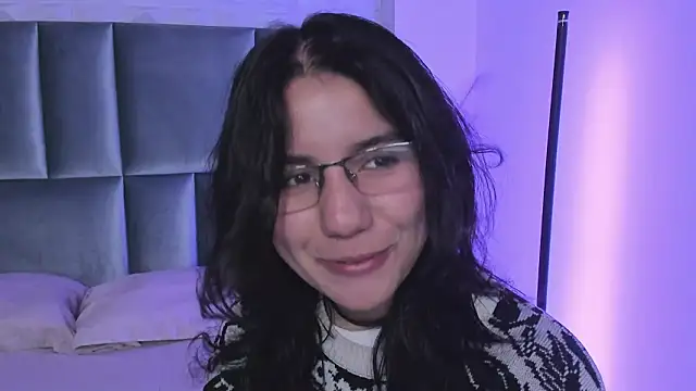 HollyPeach online show from 02-05-26, 07:29