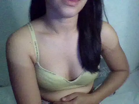 cocomum online show from 04-10-26, 05:12