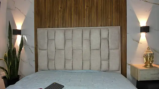 Sassha ferrer online show from 03-09-26, 06:23