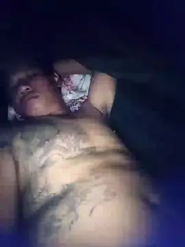 Dothanhthuan555 online show from 10-24-25, 01:40