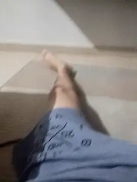 Snapshot of Guilhermekovaliosky chatting on 10-26-25, 02:39 Guilhermekovaliosky online show from 10-26-25, 02:39