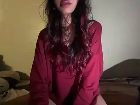 Snapshot of youngriri2 chatting on 02-10-26, 05:44 youngriri2 online show from 02-10-26, 05:44