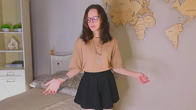 KarinShafi online show from 10-23-25, 11:42