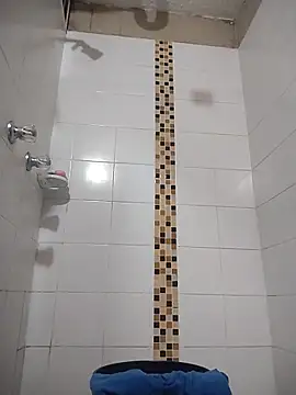 Snapshot of SlingingAsteroid chatting on 10-28-25, 05:37 SlingingAsteroid online show from 10-28-25, 05:37