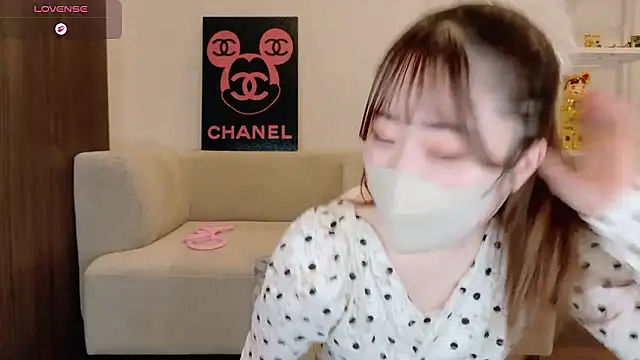 yura ra ra online show from 06-12-26, 05:23