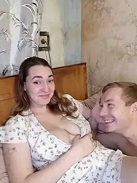 Snapshot of Mistyy_Wet chatting on 10-29-25, 10:44 Mistyy Wet online show from 10-29-25, 10:44