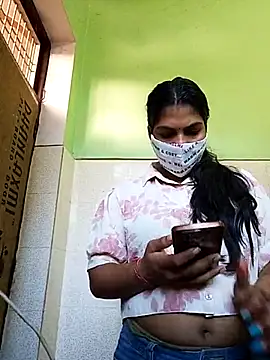 Snapshot of PG_girl_12th chatting on 10-18-25, 02:36 PG girl 12th online show from 10-18-25, 02:36