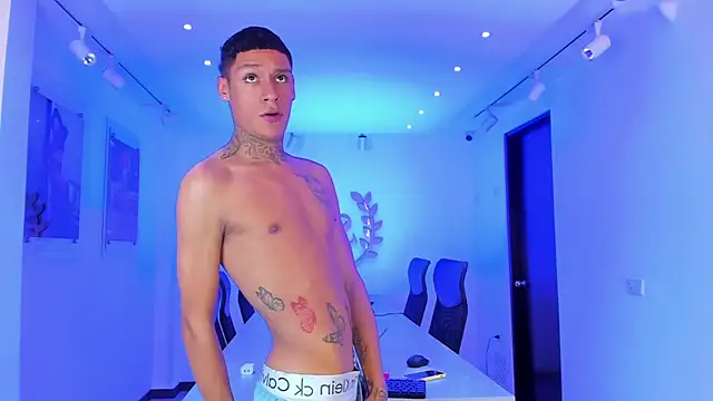 GaelCarter online show from 03-10-26, 04:06