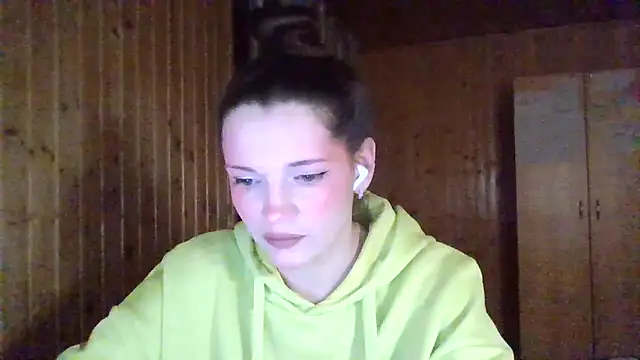 AmeliieLaFleur online show from 03-04-26, 07:31