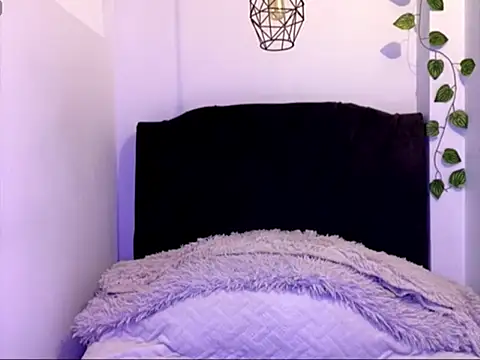 Snapshot of charly_926 chatting on 10-14-25, 07:03 charly 926 online show from 10-14-25, 07:03