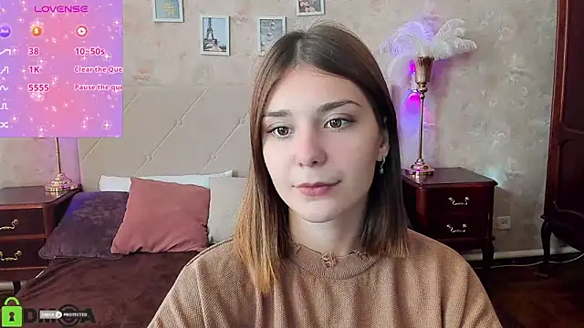 Snapshot of MargoChill chatting on 10-16-25, 01:12 MargoChill online show from 10-16-25, 01:12