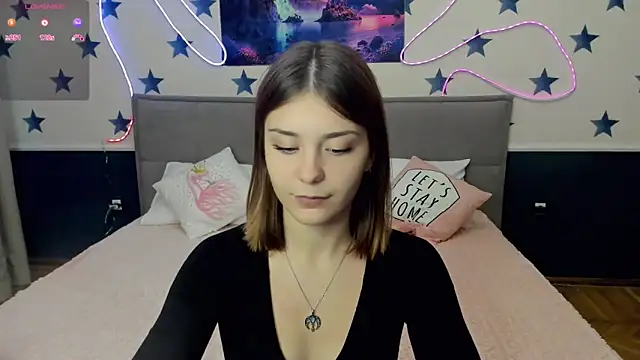 Snapshot of MargoChill chatting on 10-26-25, 02:34 MargoChill online show from 10-26-25, 02:34