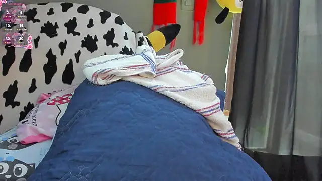 Sharlott smith online show from 12-15-25, 08:24