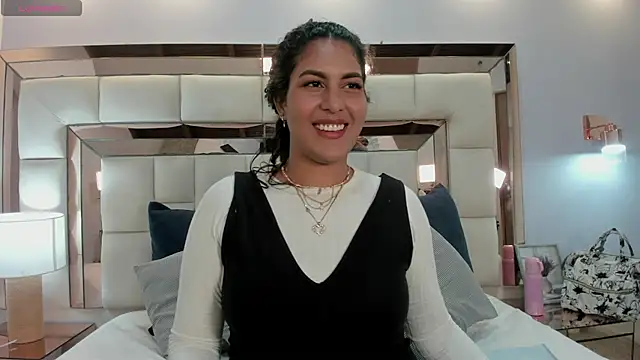 denisse khan online show from 04-26-26, 03:15